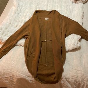 Aritzia Wilfred Diderot Long Sleeve Cocoon Sweater